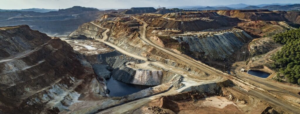 Minería